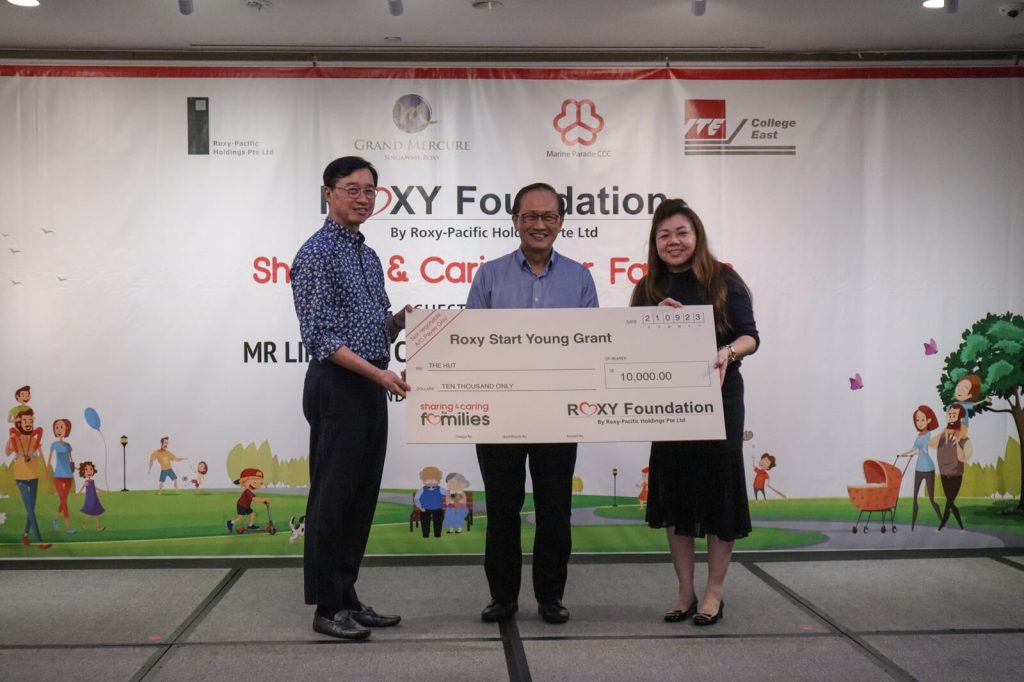Award presentation during a community event